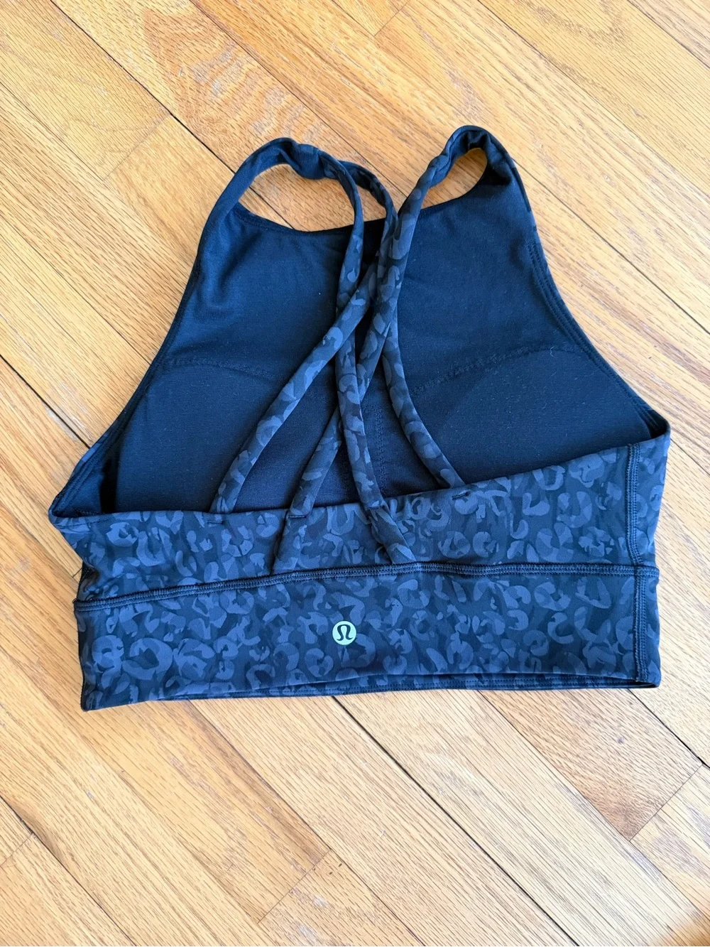Lululemon Longline Sports Bra Black Tonal Leopard Print Size 6 Pads Included!